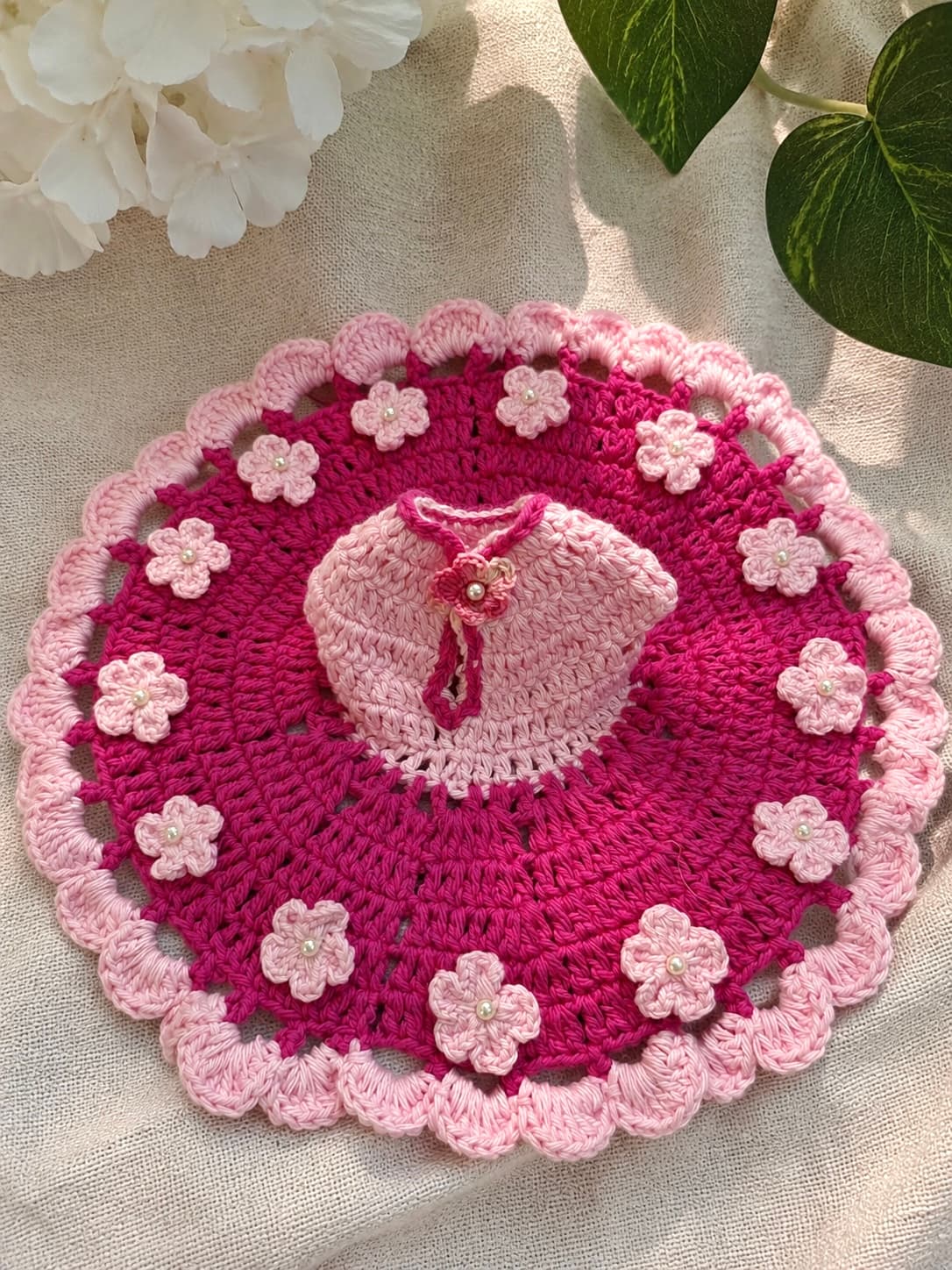 Gulabi Phool Laddu Gopal Poshak handmade crochet product image 1